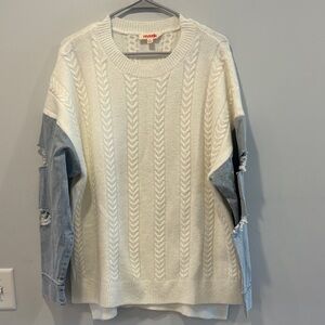 Mazik Ivory and Denim Cable Knit Sweater